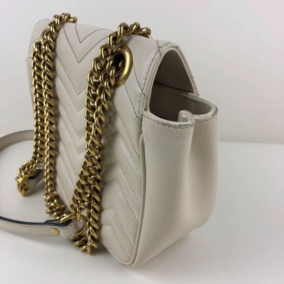 Gucci Women Pre-Loved Bag Very Good Condition - Picture 5 of 9